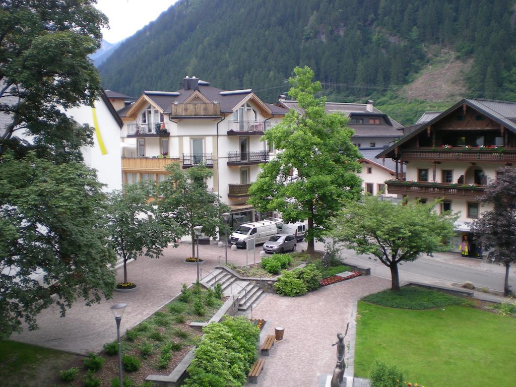Alpenhotel Kramerwirt Mayrhofen Room photo